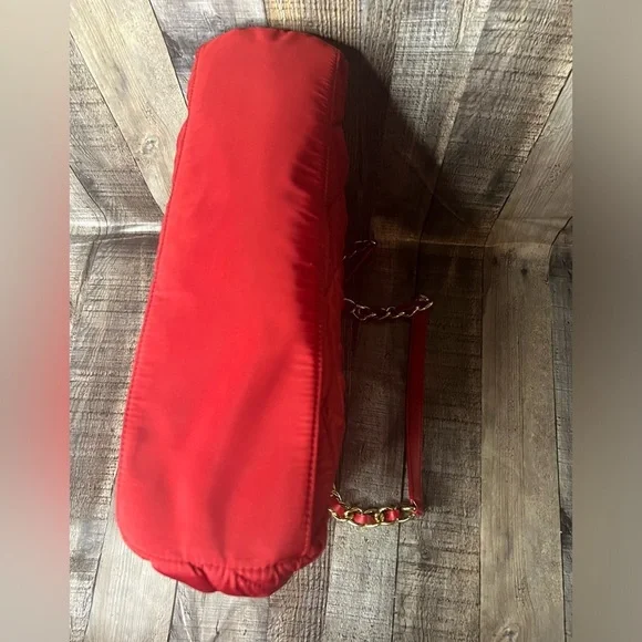 Talbots leather / nylon quilted red tote bag - Picture 9 of 16